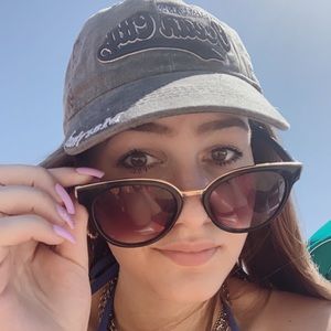 Meet your Posher, Jordyn